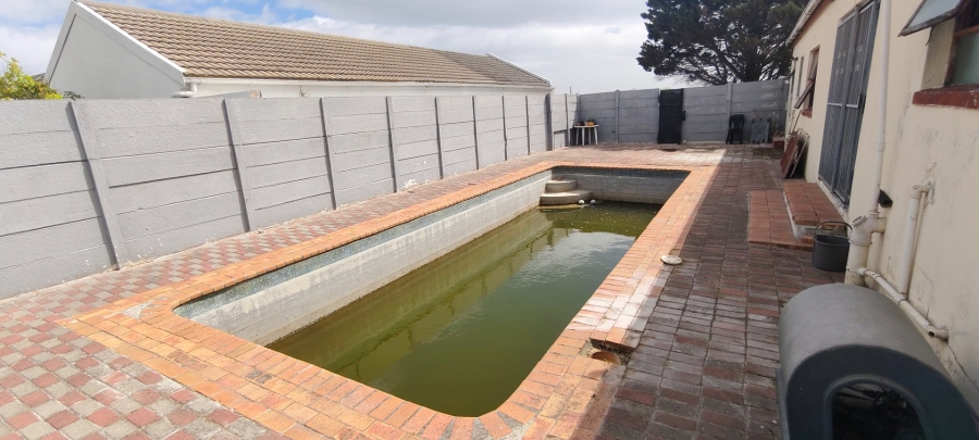 4 Bedroom Property for Sale in Wildwoods Western Cape